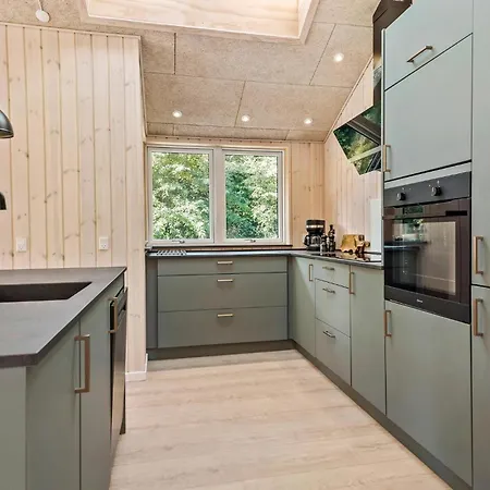 Vakantiehuis Gorgeous In Hojby With Sauna *